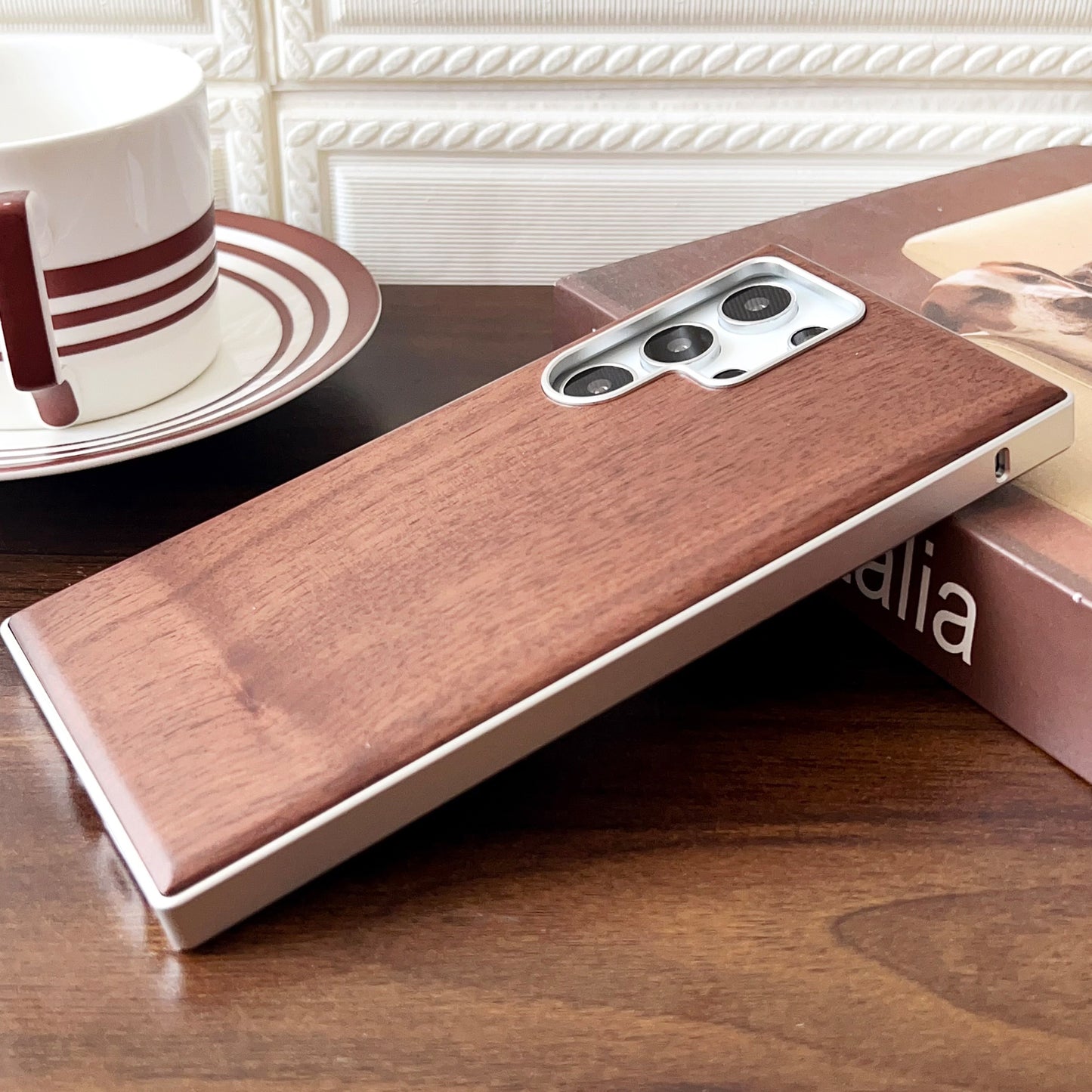 lock-walnut-aluminum-bumper-iphone-samsung-phone-cases_22
