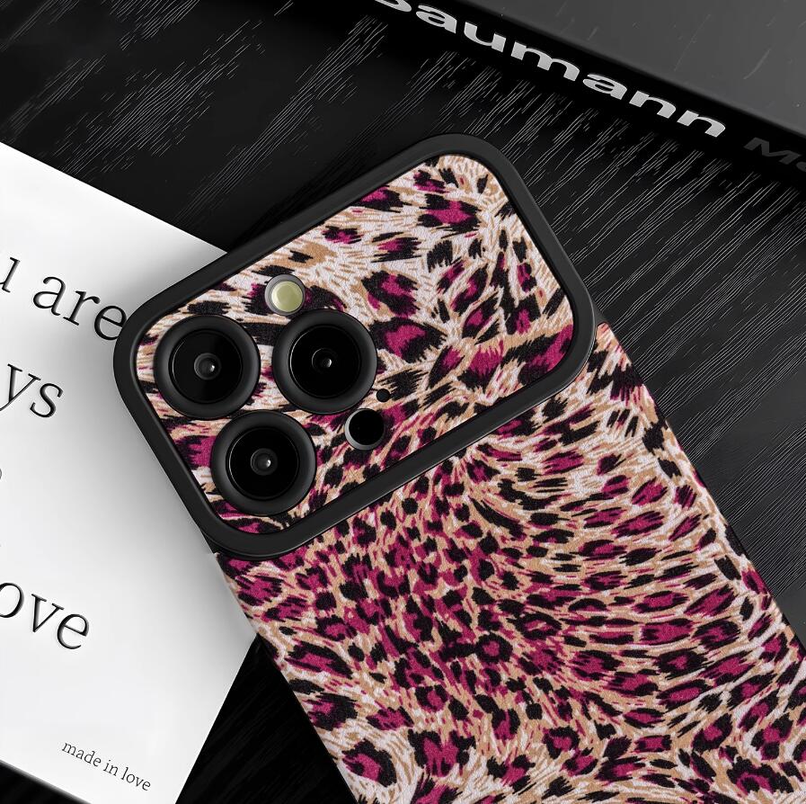 sheepskin-leopard-float-hair-painting-iphone-case-trendy_8