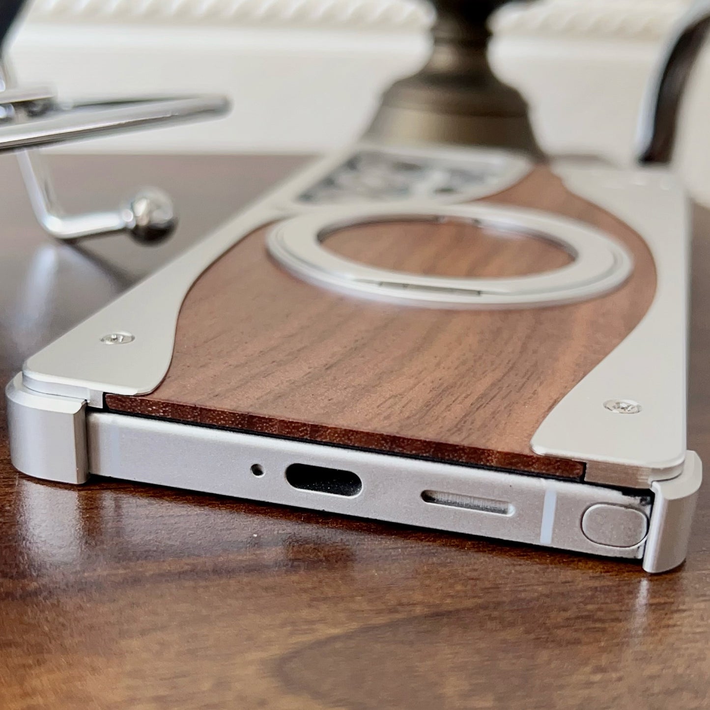 Glaze-walnut-aluminum-iphone-samsung-phone-cases-31