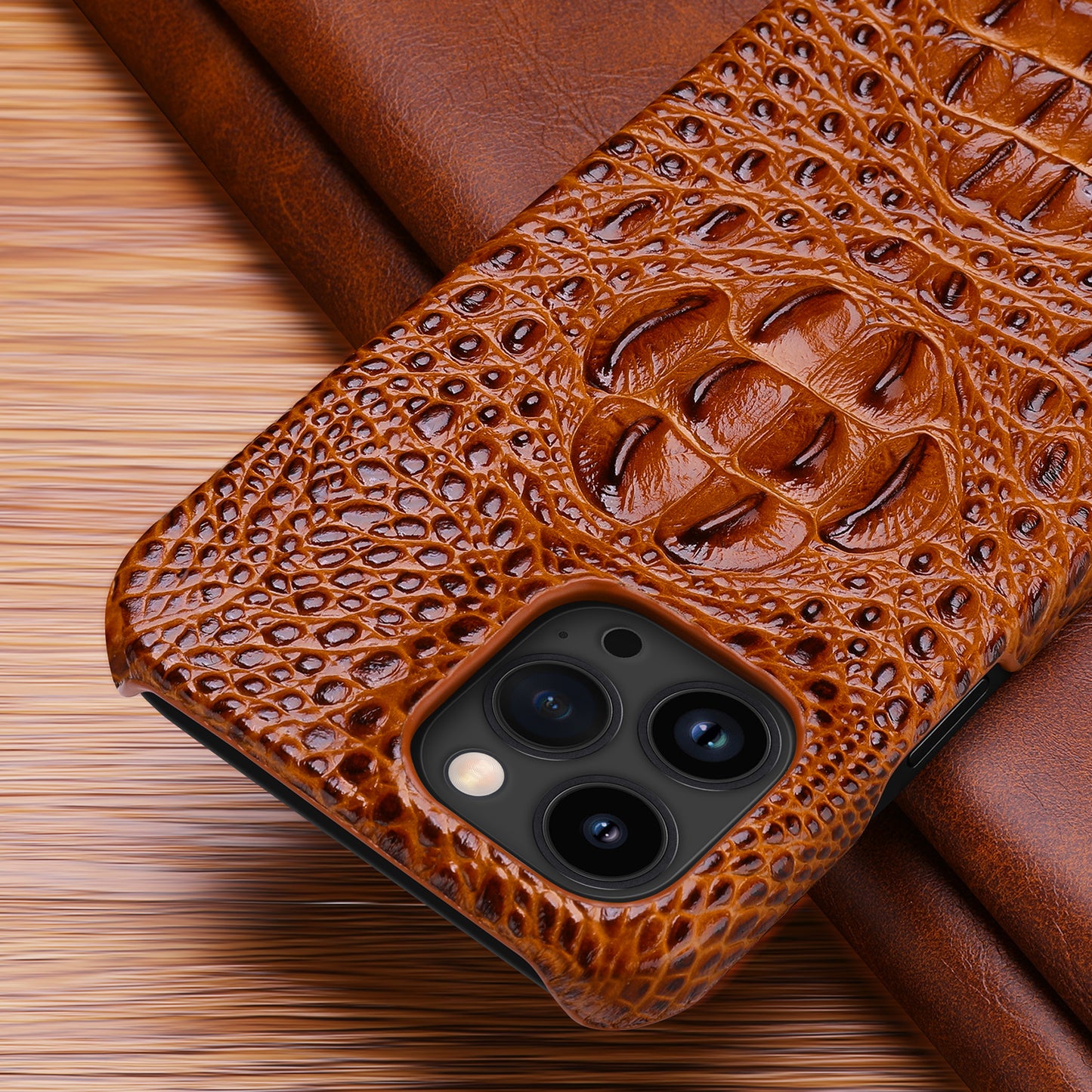 Deluxe Head Crocodile Genuine Leather iPhone 16 Pro Max Case