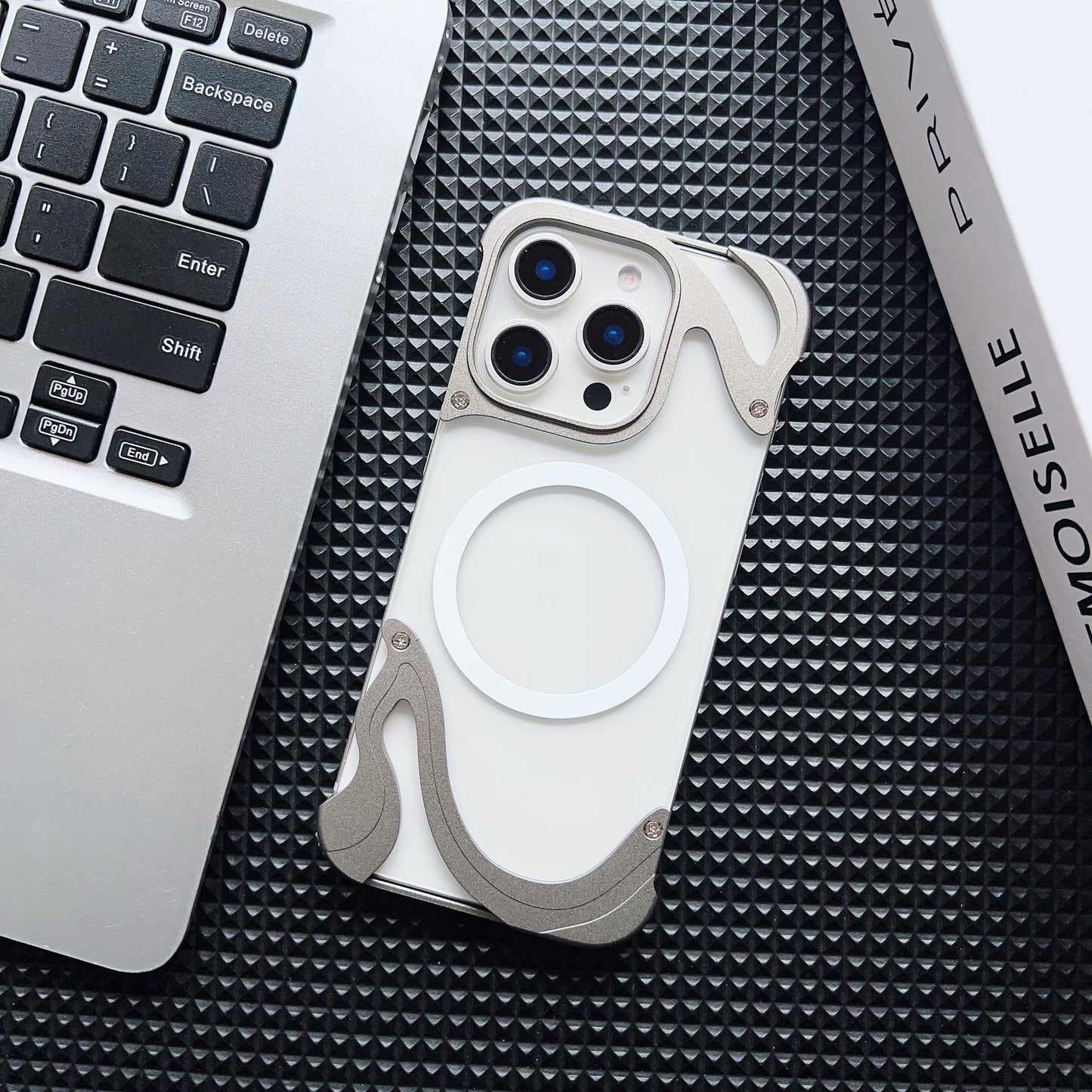 dolphin-aluminum-crystal-magsafe-iphone-samsung-phone-cases_2