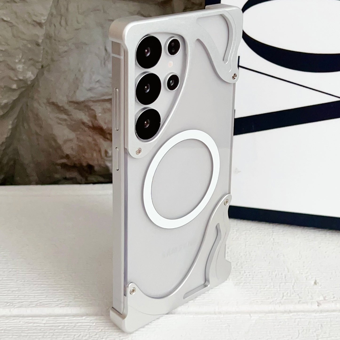 dolphin-aluminum-crystal-magsafe-iphone-samsung-phone-cases_24