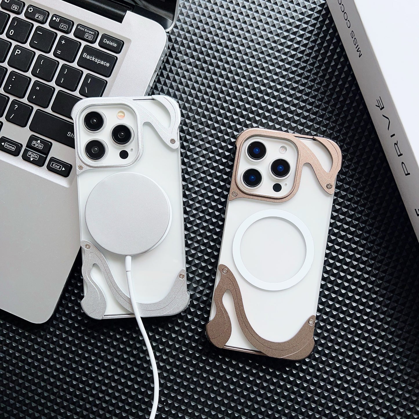 dolphin-aluminum-crystal-magsafe-iphone-samsung-phone-cases_6