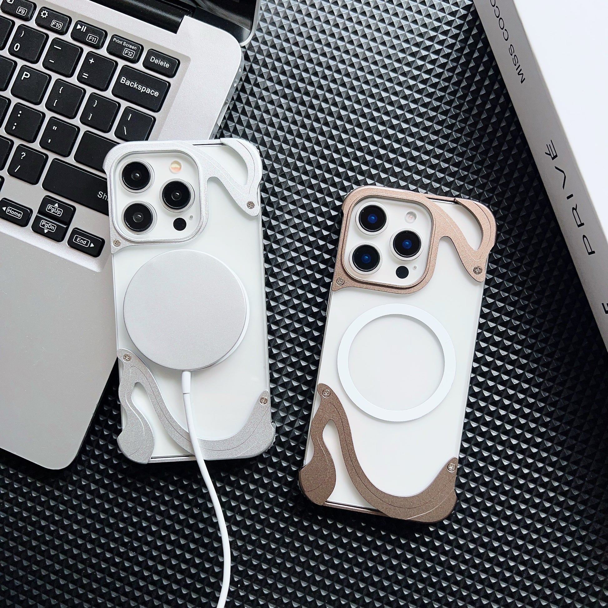 dolphin-aluminum-crystal-magsafe-iphone-samsung-phone-cases_6