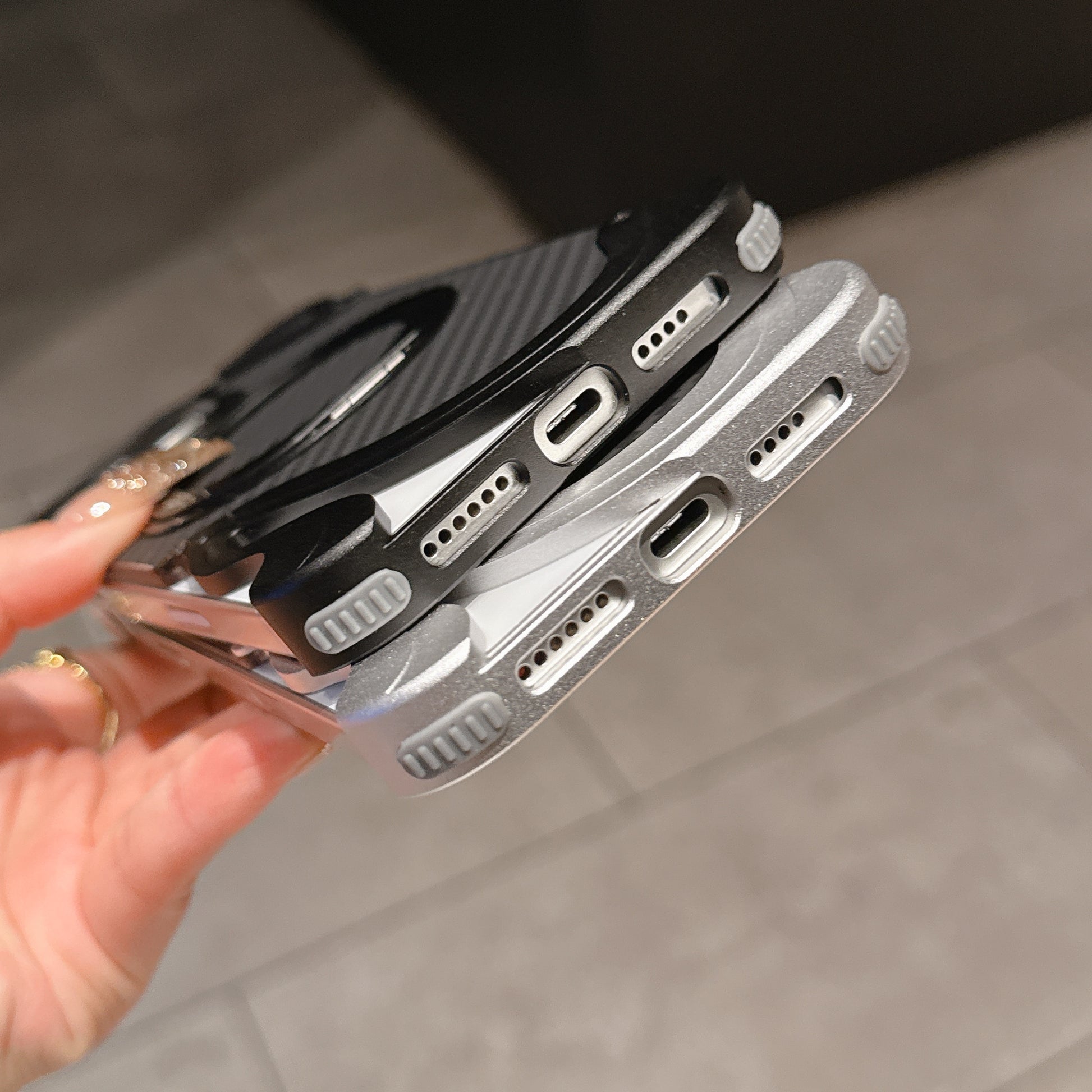 dolphin-carbon-fiber-aluminum-iphone-samsung-phone-cases_9