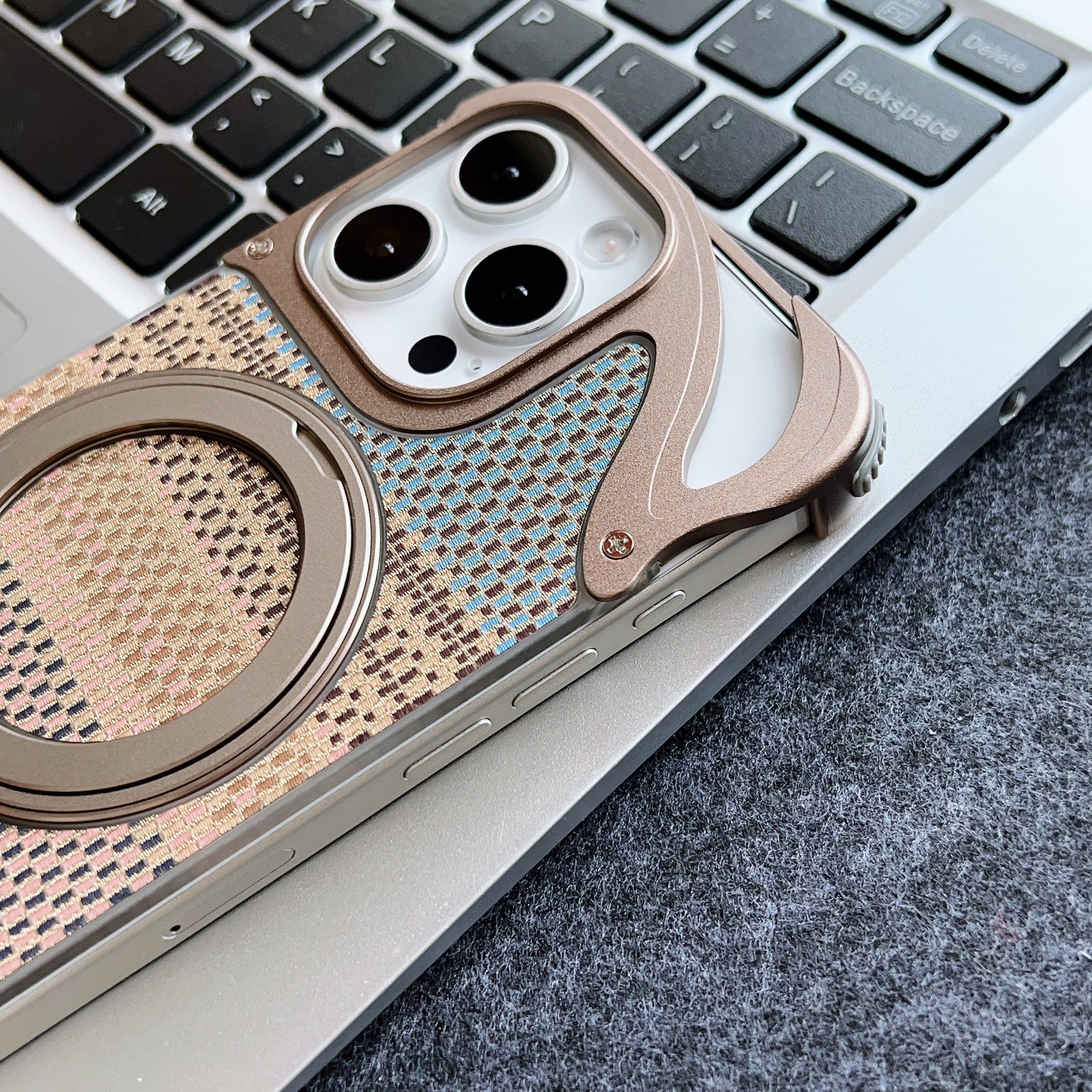 dolphin-silk-aluminum-iphone-samsung-phone-cases_10