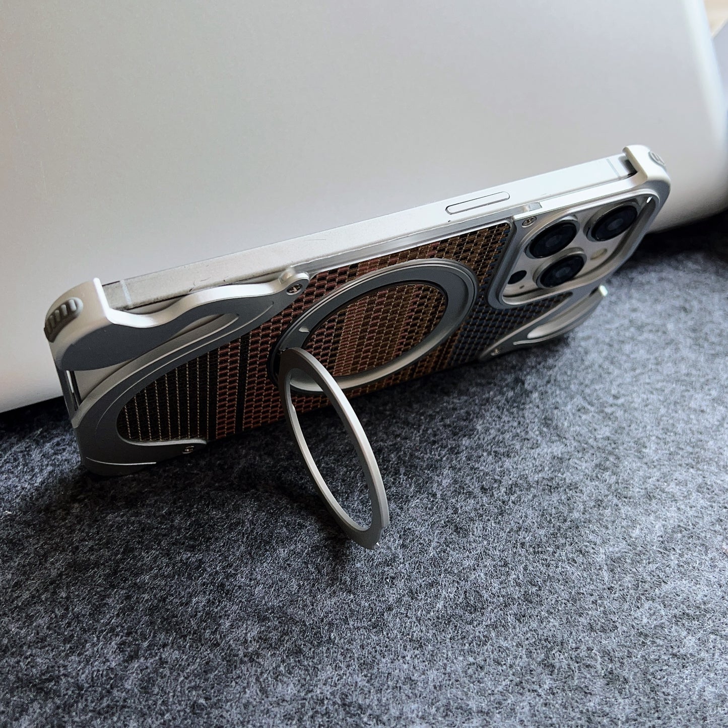 dolphin-silk-aluminum-iphone-samsung-phone-cases_3