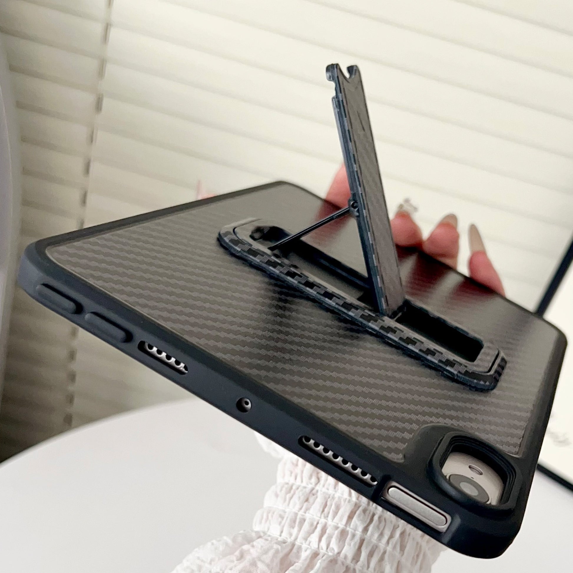 frosted-stand-scenery-painting-ipad-samsung-tablet-cases_4