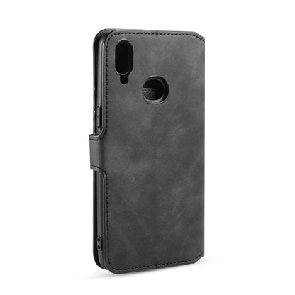 Retro Leather Edge Galaxy A10s Case with Hand Strap