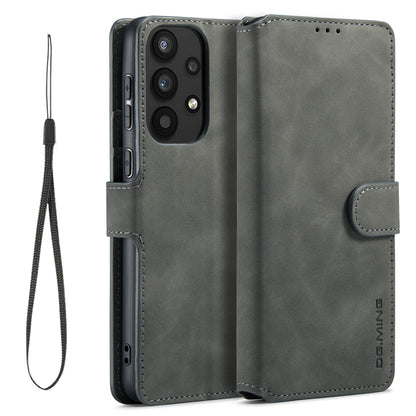 Retro Leather Edge Galaxy A33 Case with Hand Strap