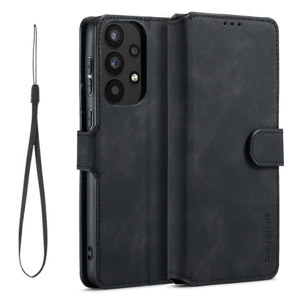 Retro Leather Edge Galaxy A33 Case with Hand Strap