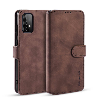 Retro Leather Edge Galaxy A52s Case with Hand Strap