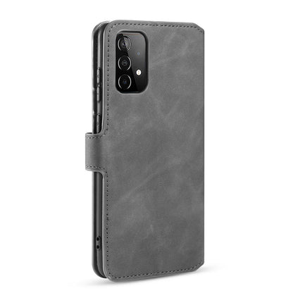 Retro Leather Edge Galaxy A52s Case with Hand Strap