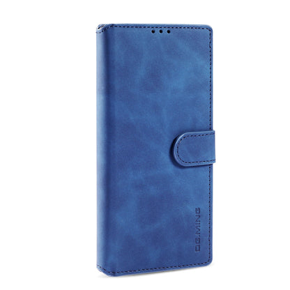 Retro Leather Edge Galaxy Note10+ Case with Hand Strap