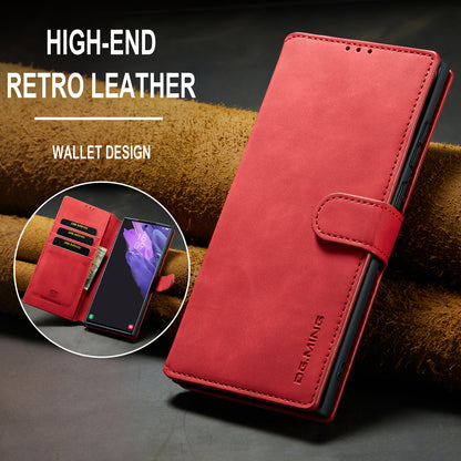 Retro Leather Edge Galaxy S22 Ultra Case with Hand Strap