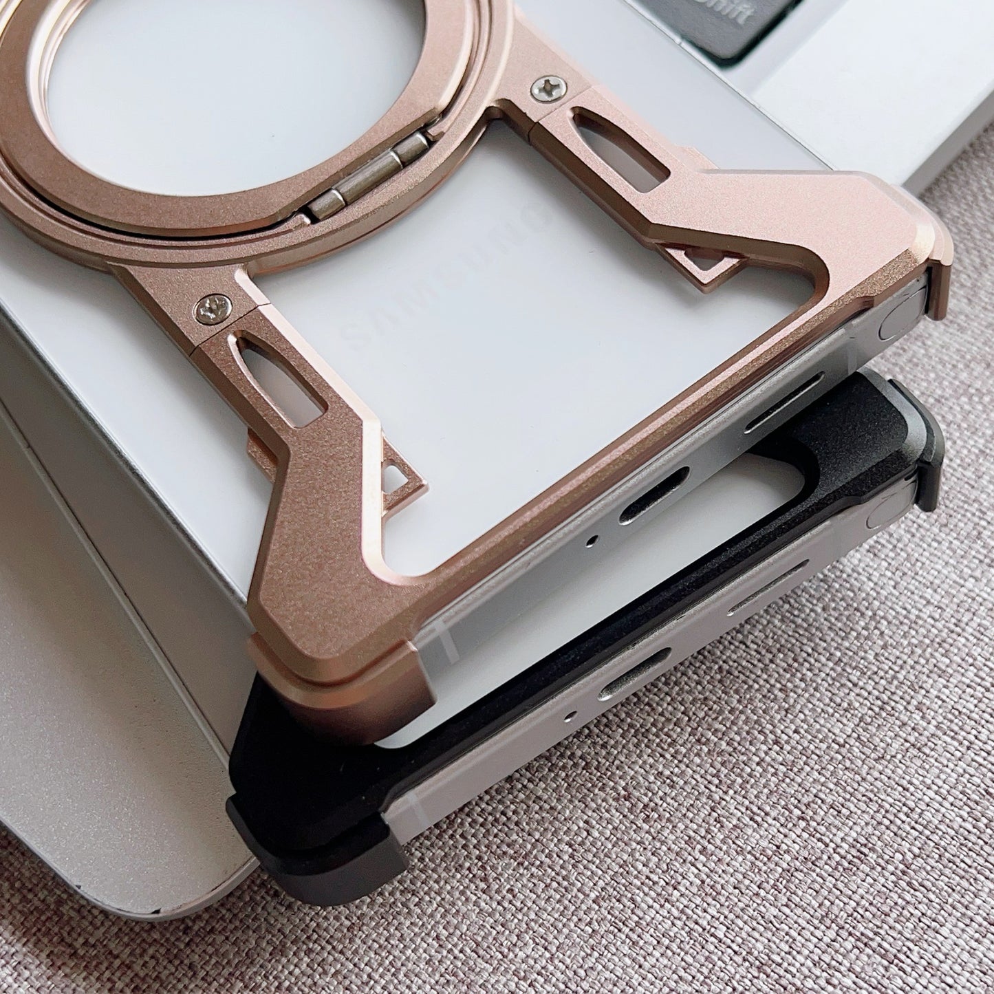 gun-hollow-magnetic-ring-stand-aluminum-iphone-samsung-phone-cases_2