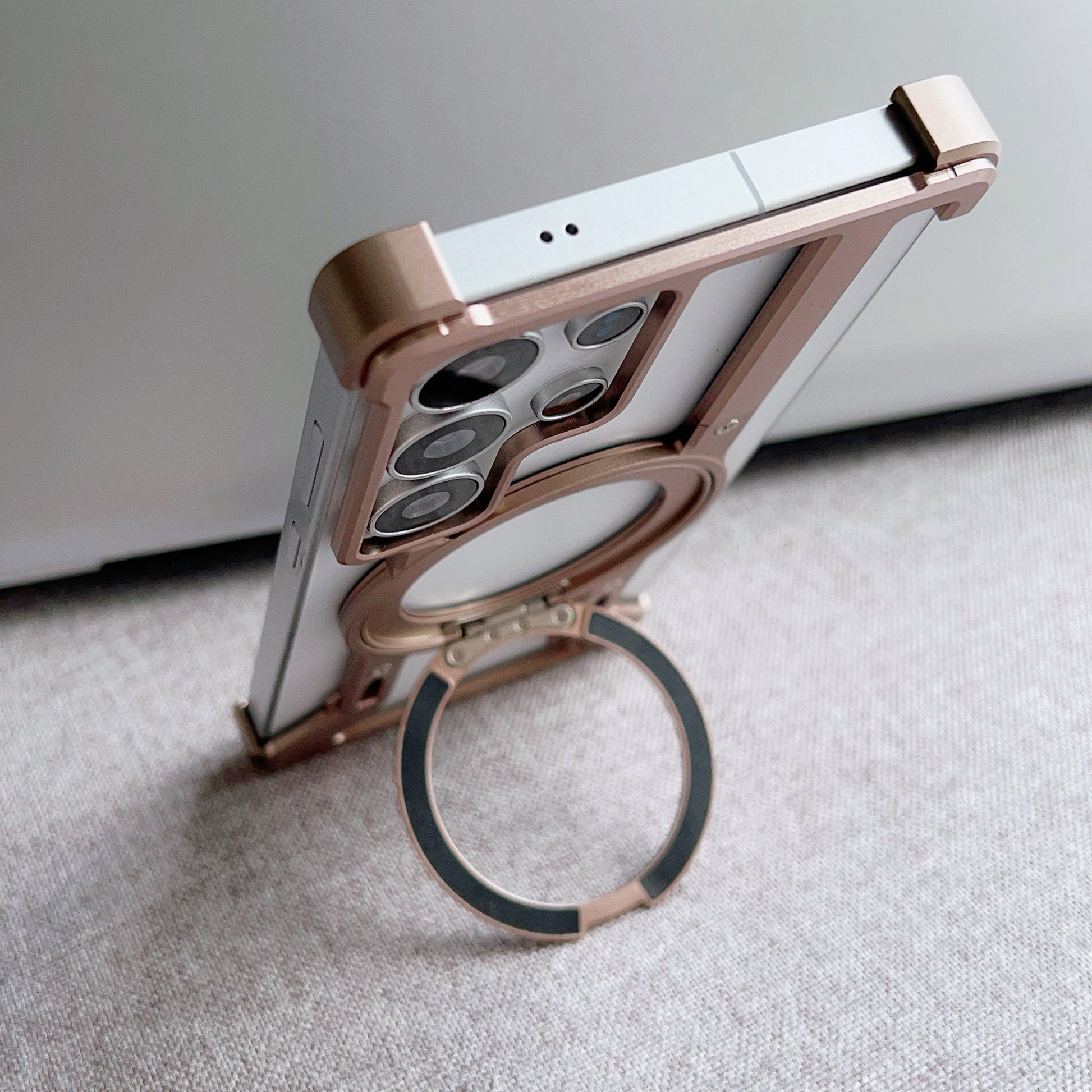 gun-hollow-magnetic-ring-stand-aluminum-iphone-samsung-phone-cases_5
