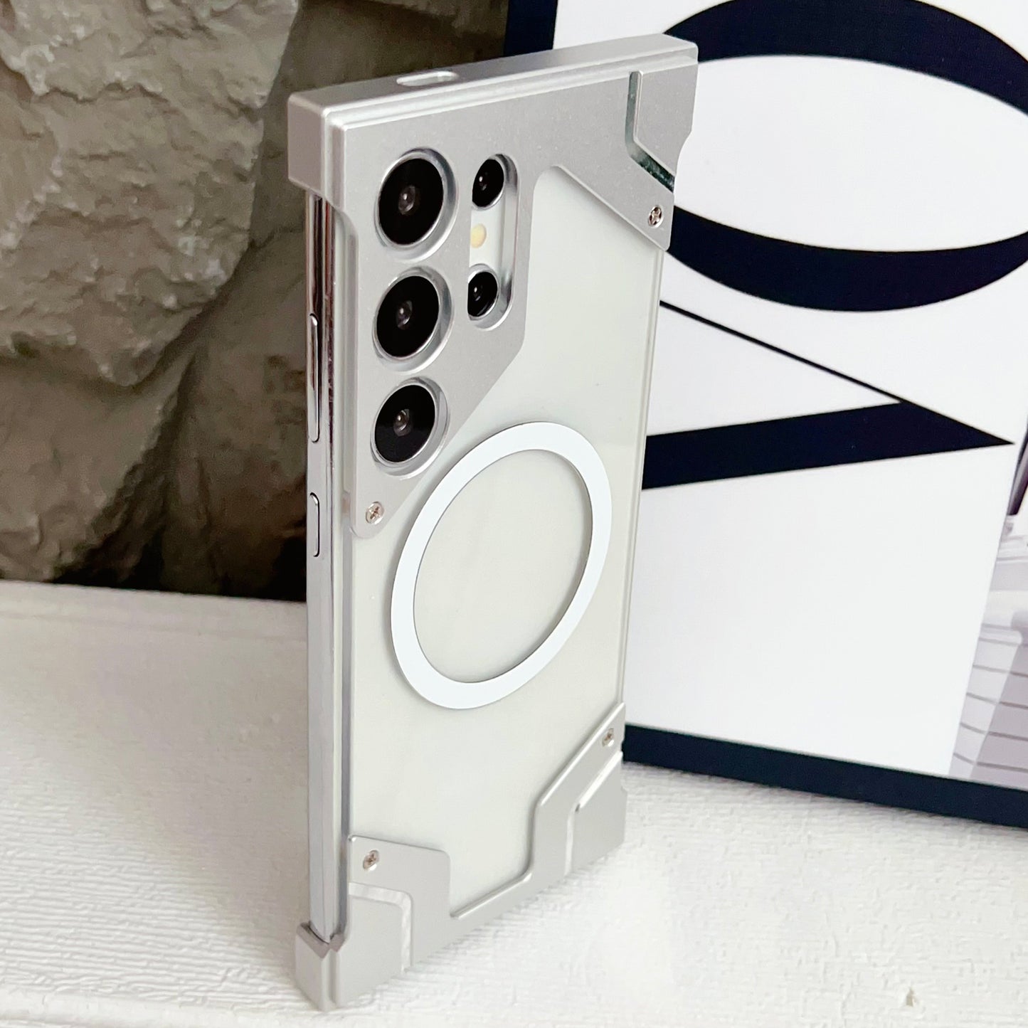 heavy-duty-protection-magsafe-aluminum-iphone-samsung-phone-cases_5