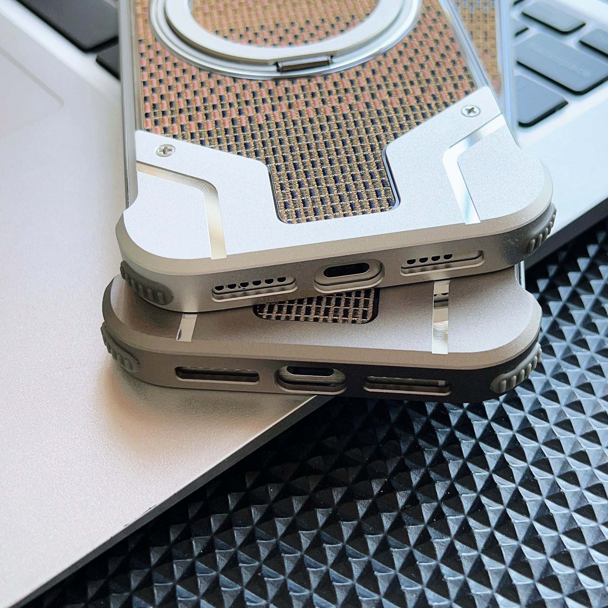 heavy-duty-protection-silk-aluminum-iphone-samsung-phone-cases_13