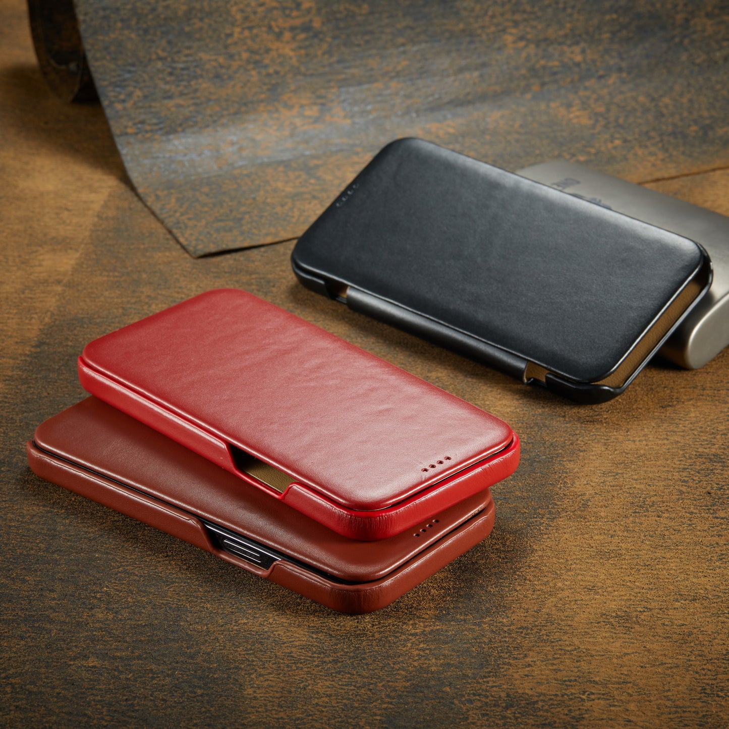 Fixate Real Crow Leather iPhone 16 Pro Case Flip