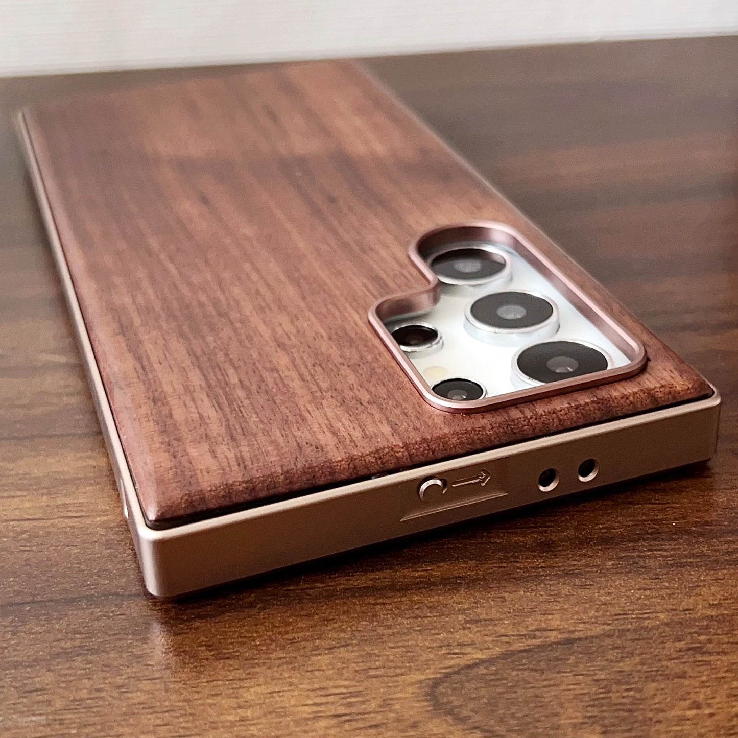 lock-walnut-aluminum-bumper-iphone-samsung-phone-cases_18