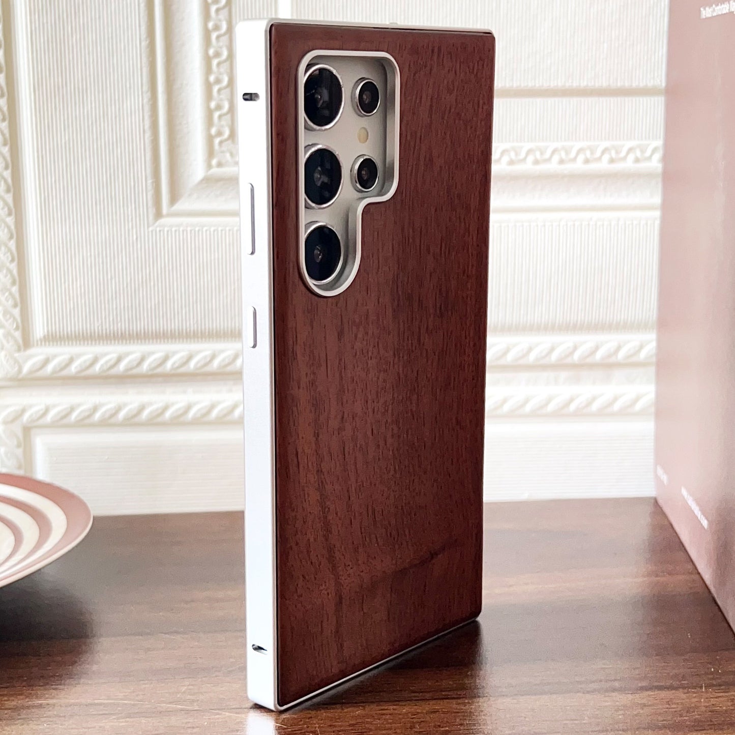 lock-walnut-aluminum-bumper-iphone-samsung-phone-cases_23