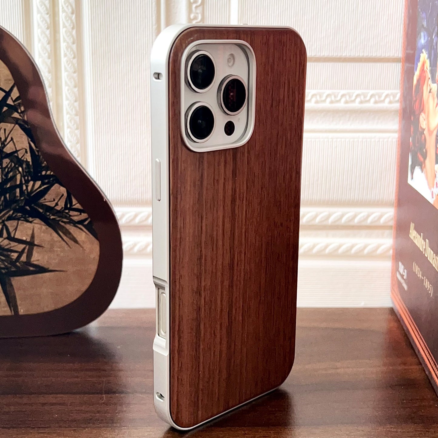 lock-walnut-aluminum-bumper-iphone-samsung-phone-cases_8