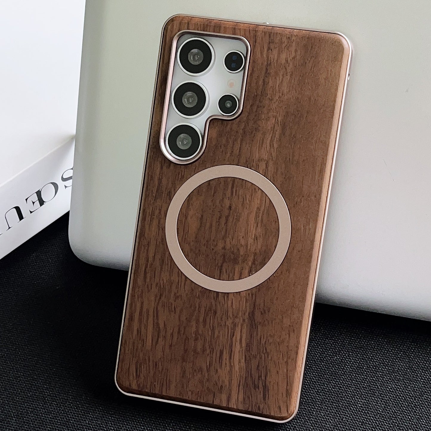 lock-walnut-aluminum-magsafe-iphone-samsung-phone-cases_16