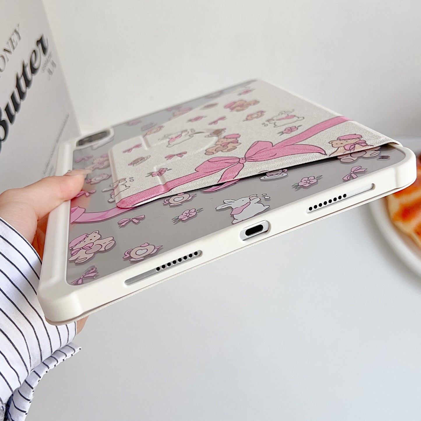 rotating-stand-vogue-painting-ipad-samsung-tablet-cases_12