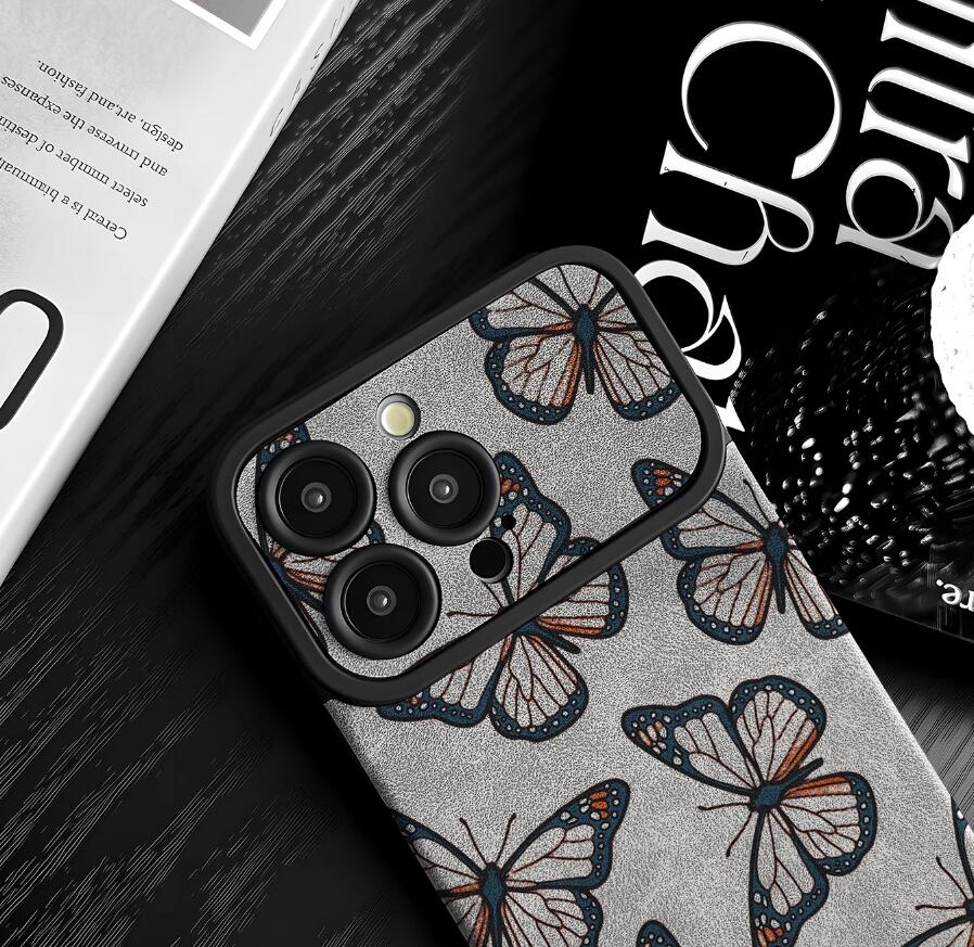 sheepskin-butterfly-flying-painting-iphone-case-creative_7