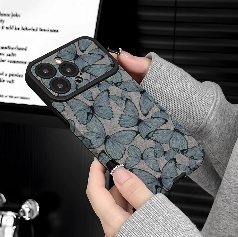 sheepskin-butterfly-group-painting-iphone-case-creative_2