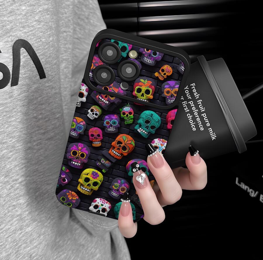 sheepskin-colorful-skull-painting-iphone-case-creative_2