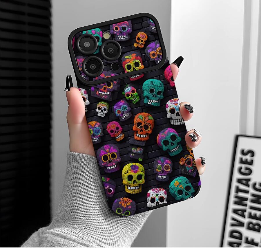sheepskin-colorful-skull-painting-iphone-case-creative_5