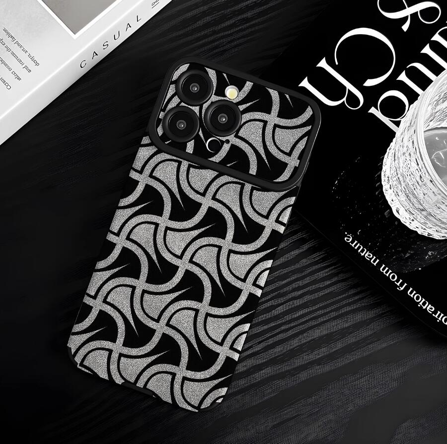 sheepskin-escape-room-painting-iphone-case-creative_6