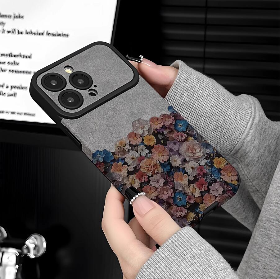 sheepskin-flowers-clusters-painting-iphone-case-creative_2