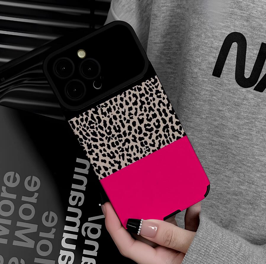 sheepskin-forceful-lepoard-patchwork-painting-iphone-case-trendy_3