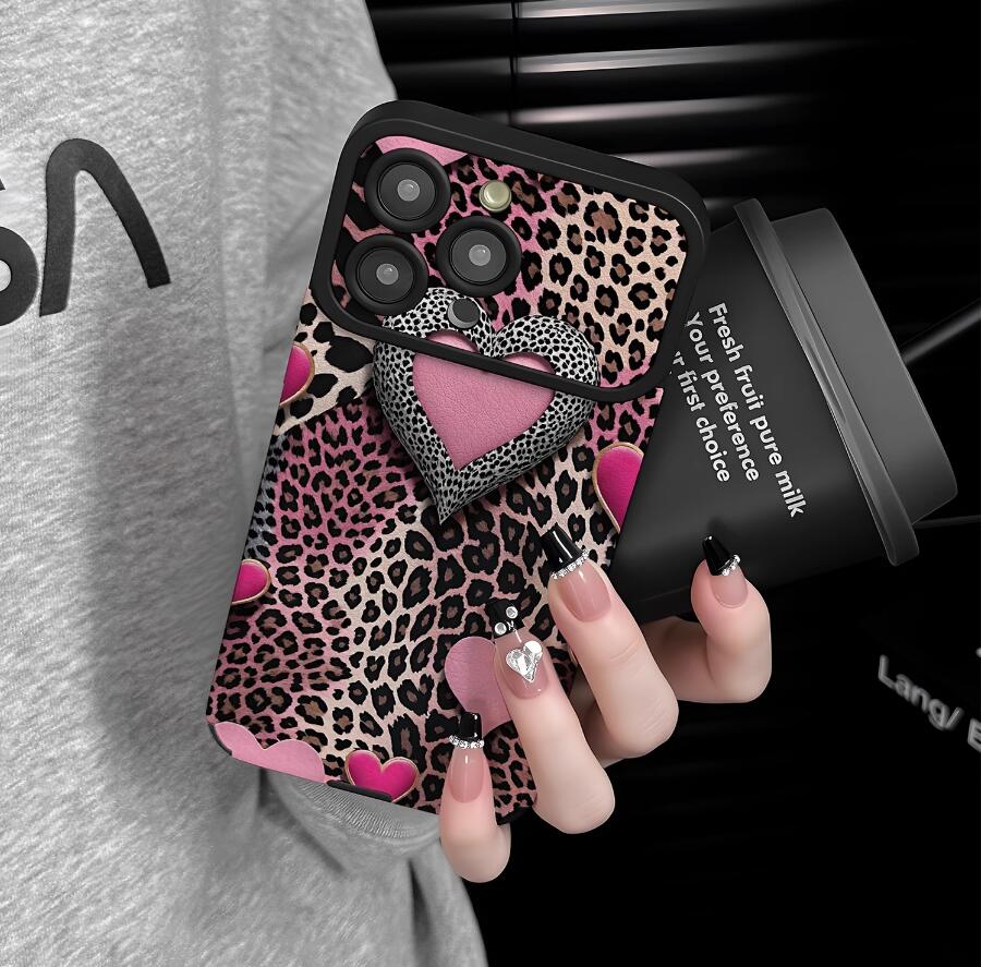 sheepskin-indulgence-lepoard-patchwork-painting-iphone-case-trendy_2