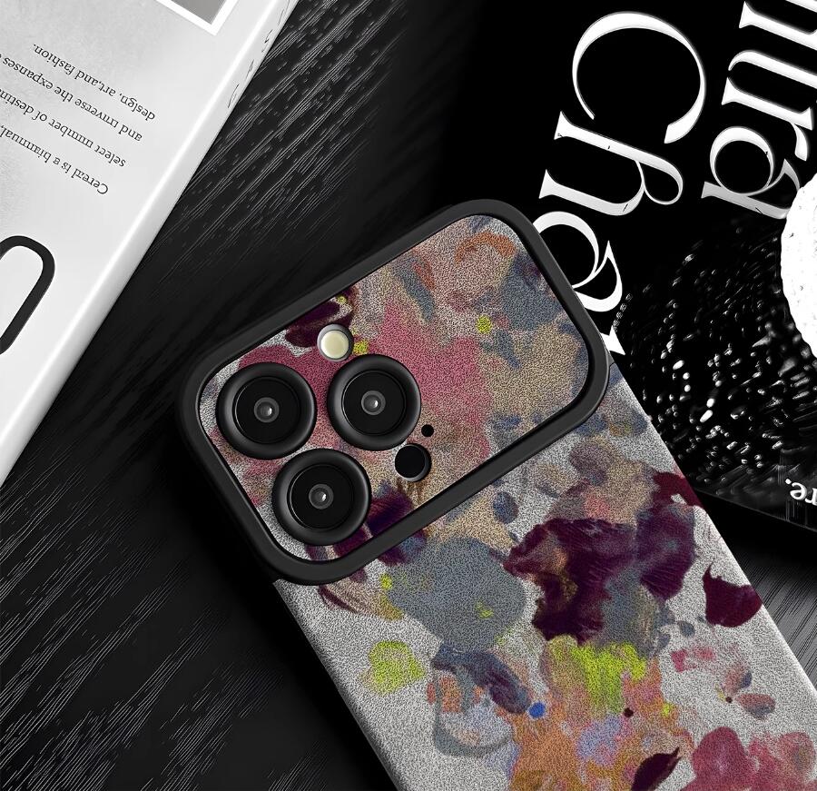 sheepskin-ink-wash-flowers-painting-iphone-case-creative_7