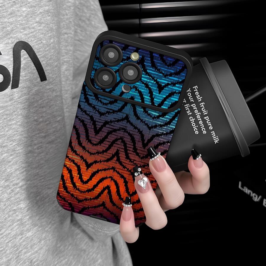 sheepskin-laser-billow-pattern-iphone-case-trendy_2