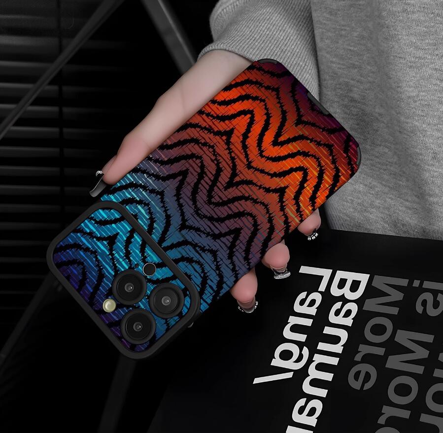 sheepskin-laser-billow-pattern-iphone-case-trendy_4