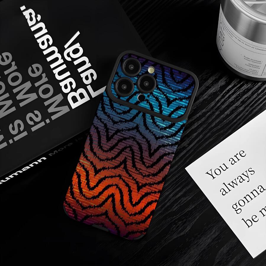 eepskin-laser-billow-pattern-iphone-case-trendy_6