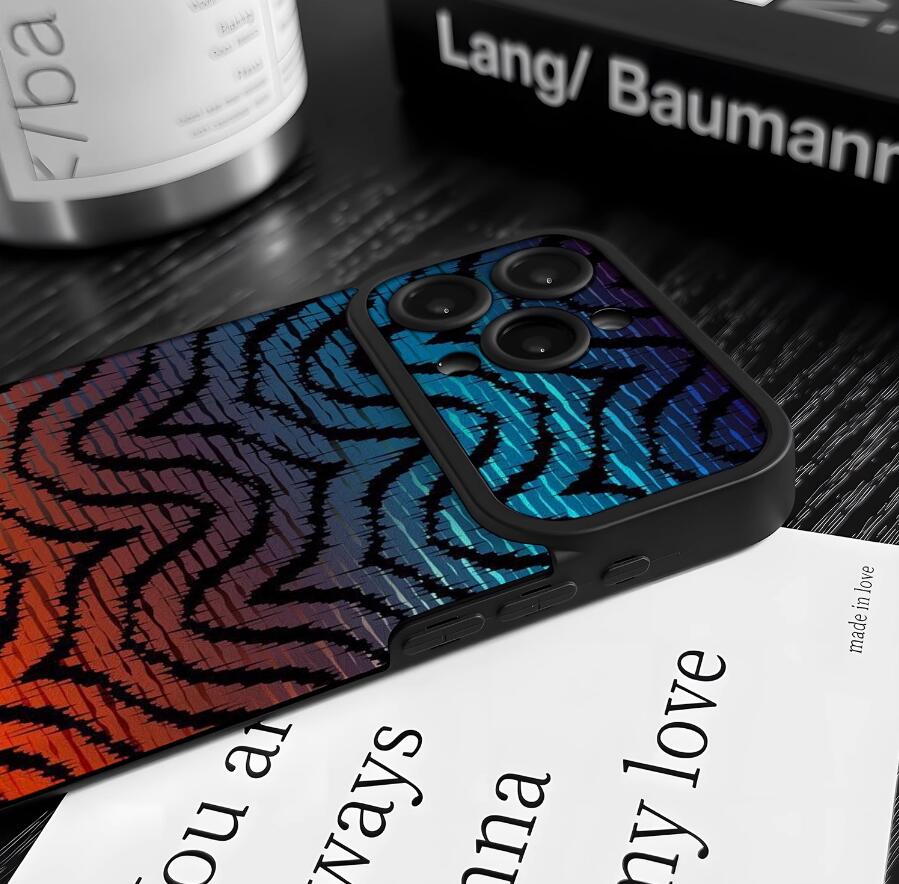 sheepskin-laser-billow-pattern-iphone-case-trendy_7