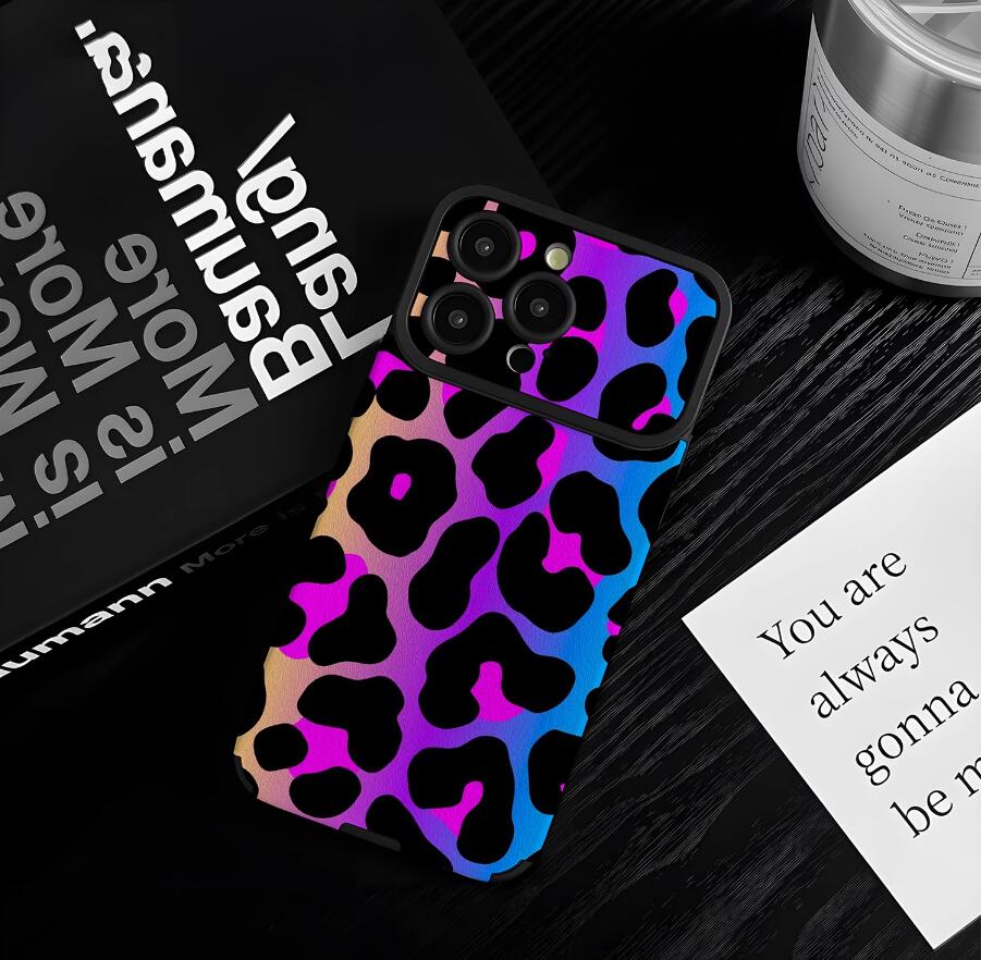 sheepskin-laser-dazzling-leopard-pattern-iphone-case-trendy_6