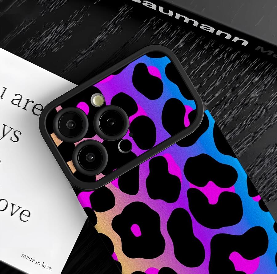 sheepskin-laser-dazzling-leopard-pattern-iphone-case-trendy_8