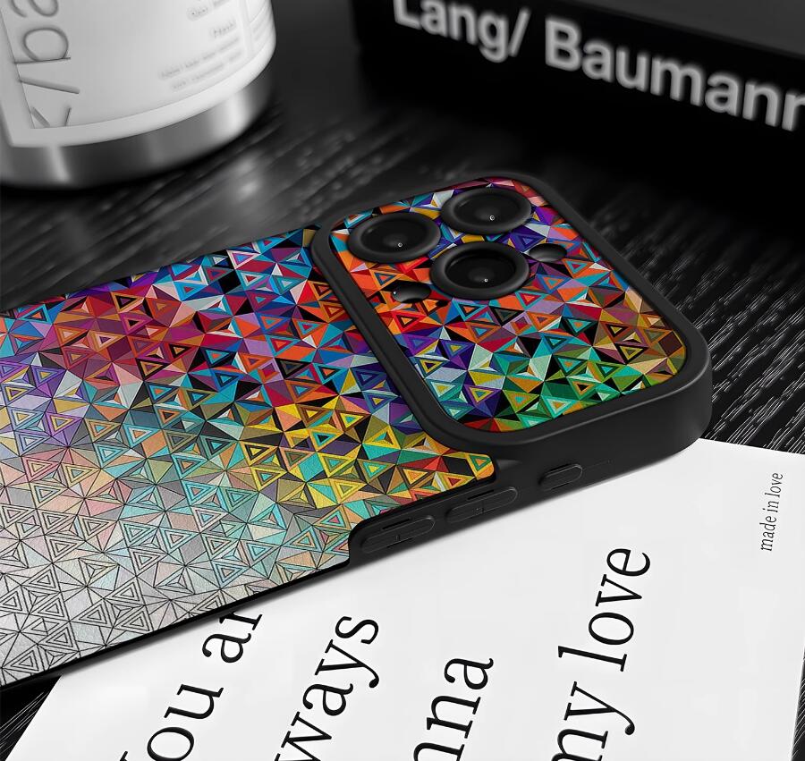 sheepskin-laser-diamond-pattern-iphone-case-trendy_7