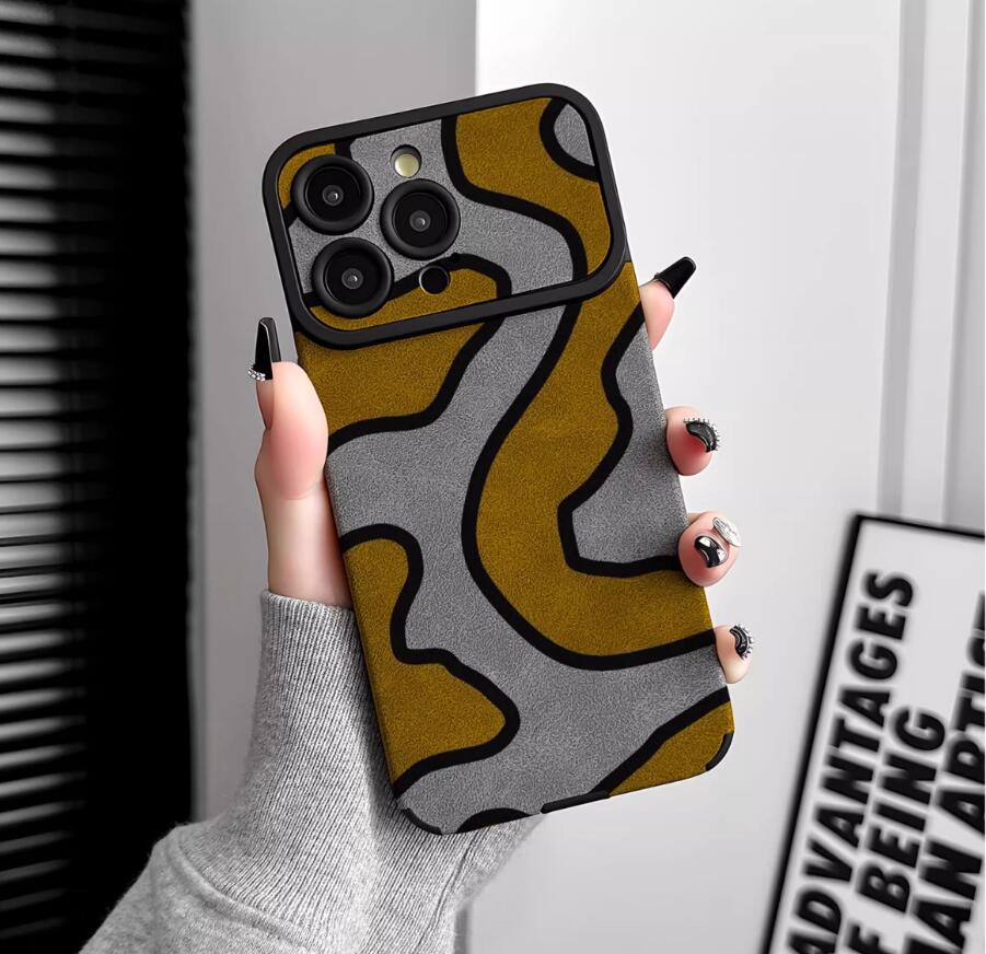 sheepskin-orange-maze-painting-iphone-case-creative_5