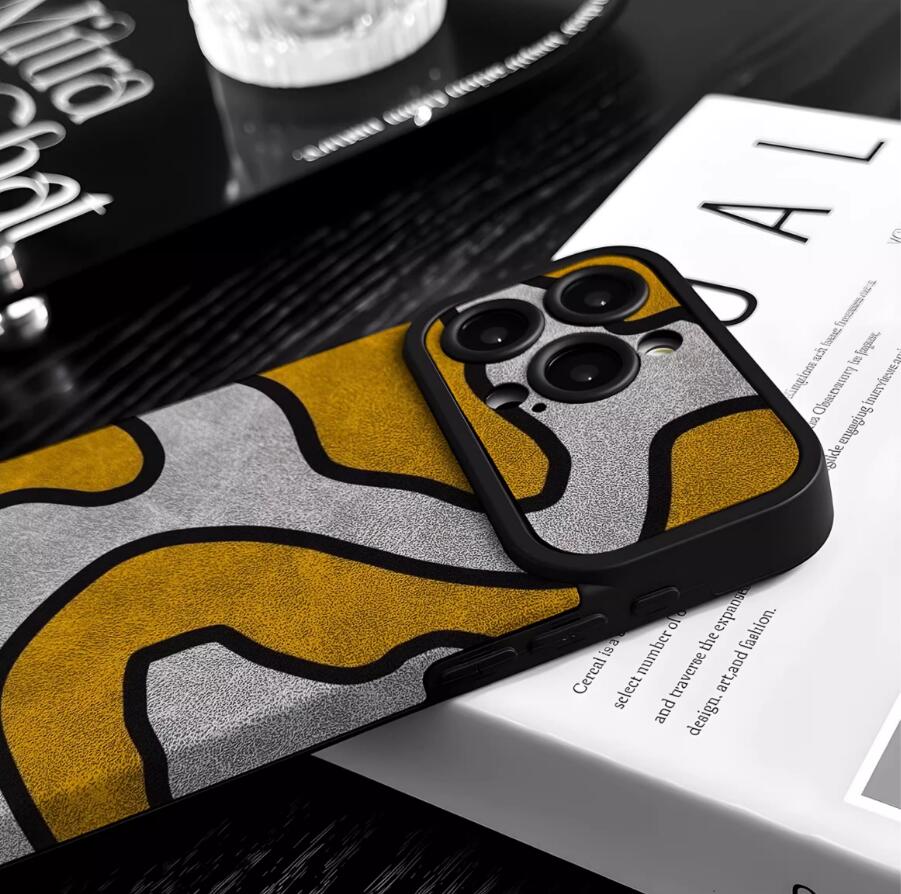 sheepskin-orange-maze-painting-iphone-case-creative_8