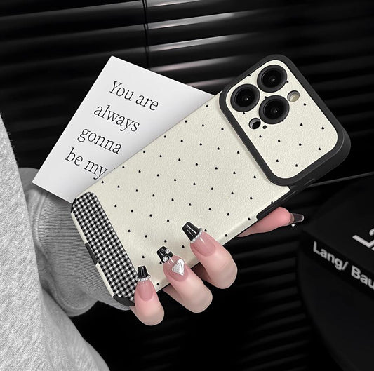 sheepskin-point-white-patchwork-grid-painting-iphone-case-creative_1