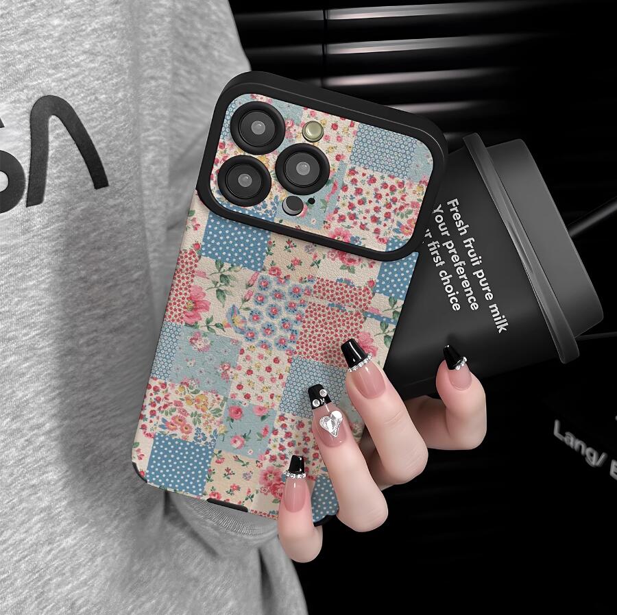 sheepskin-polka-flowers-patchwork-painting-iphone-case-creative_2