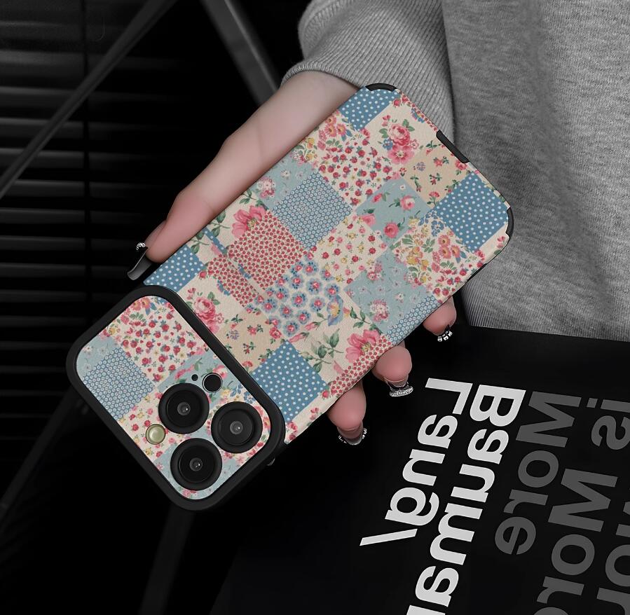 sheepskin-polka-flowers-patchwork-painting-iphone-case-creative_4